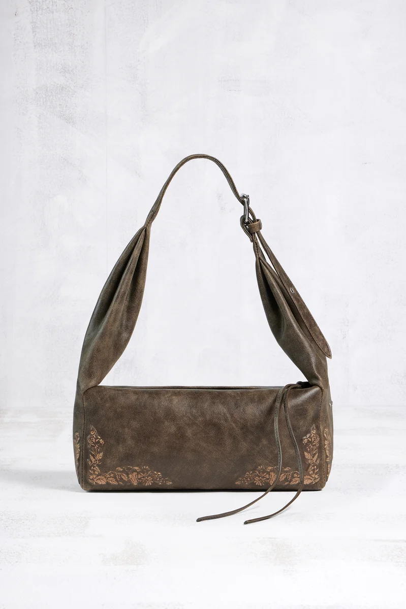 메종 마르지엘라 Box Bag East West 미디엄 브라운 제품 사진 메종 마르지엘라 Box Bag East West 미디엄 브라운 제품 사진
