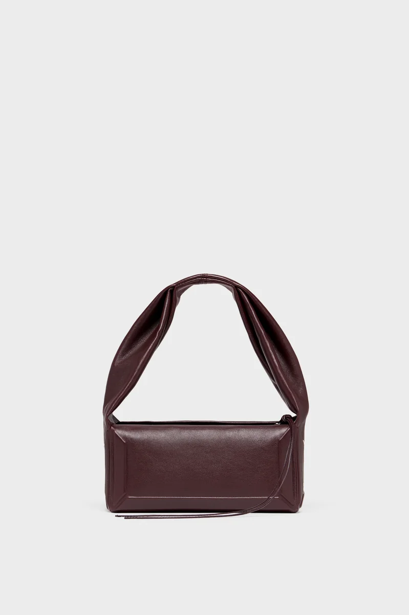 메종 마르지엘라 Box Bag East West 스몰 보르도 제품 사진 메종 마르지엘라 Box Bag East West 스몰 보르도 제품 사진
