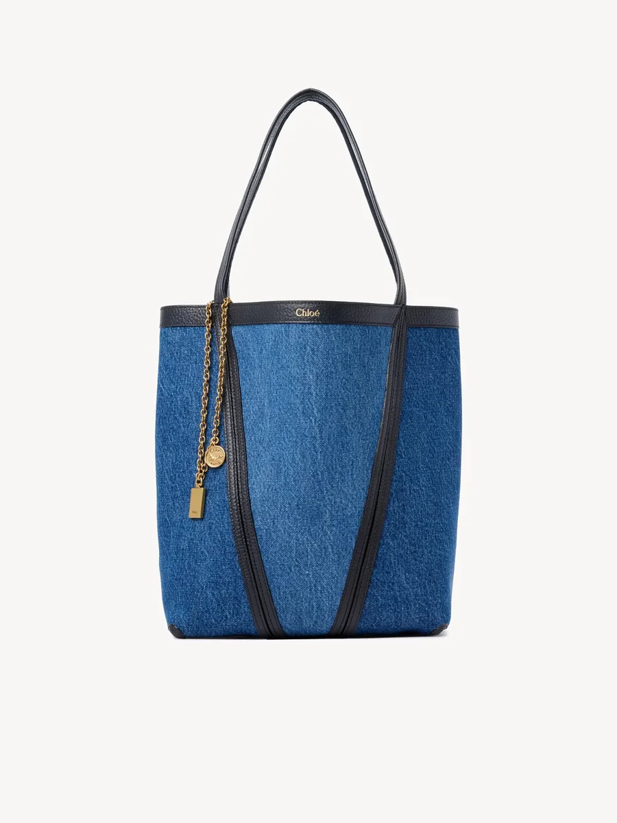 끌로에 데님 Chloé Spin 토트백 Ashes Blue 제품 사진 끌로에 데님 Chloé Spin 토트백 Ashes Blue 제품 사진