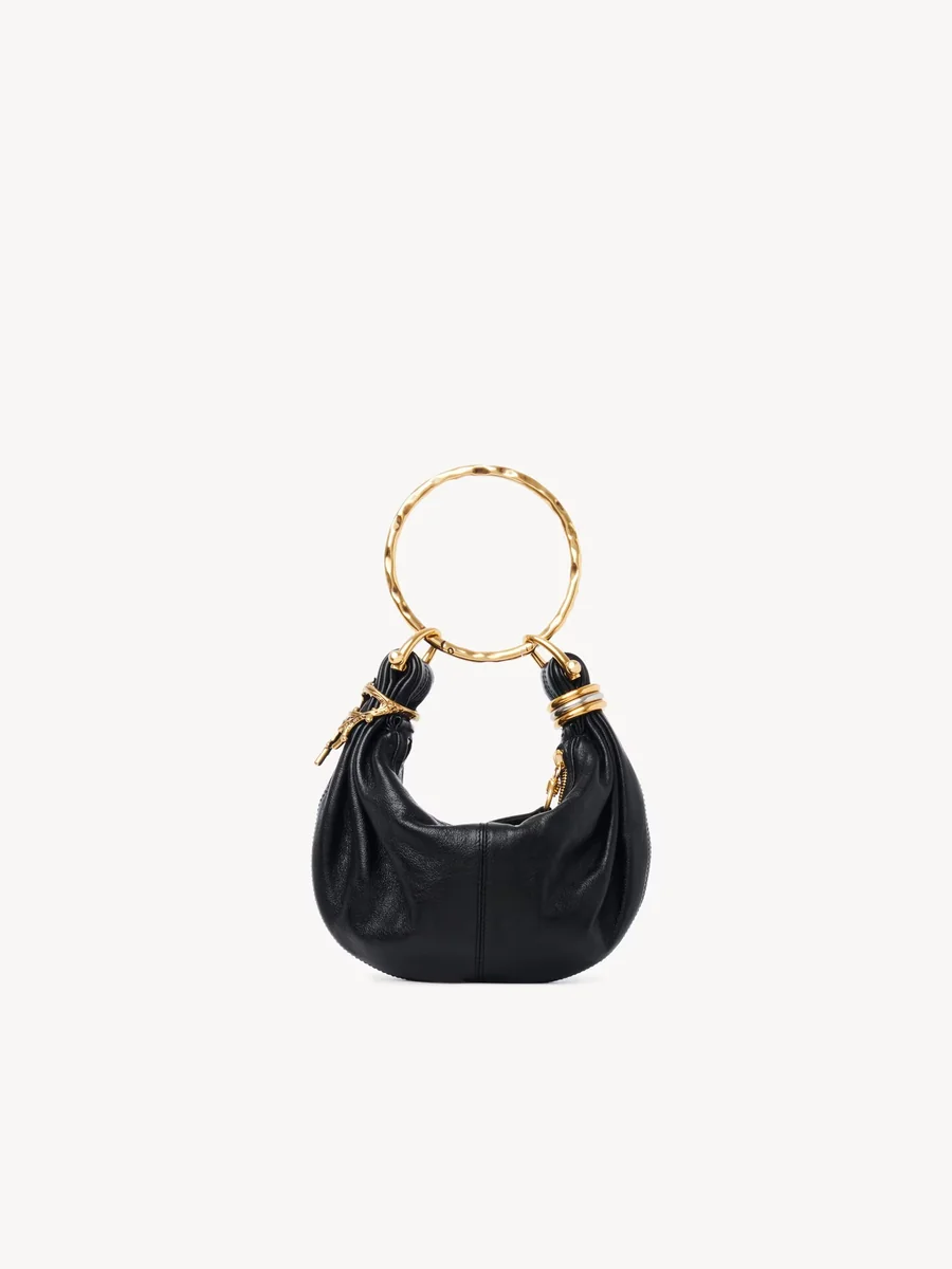 끌로에 그레인드 가죽 미니 Bracelet Hobo Bag Black 제품 사진 끌로에 그레인드 가죽 미니 Bracelet Hobo Bag Black 제품 사진