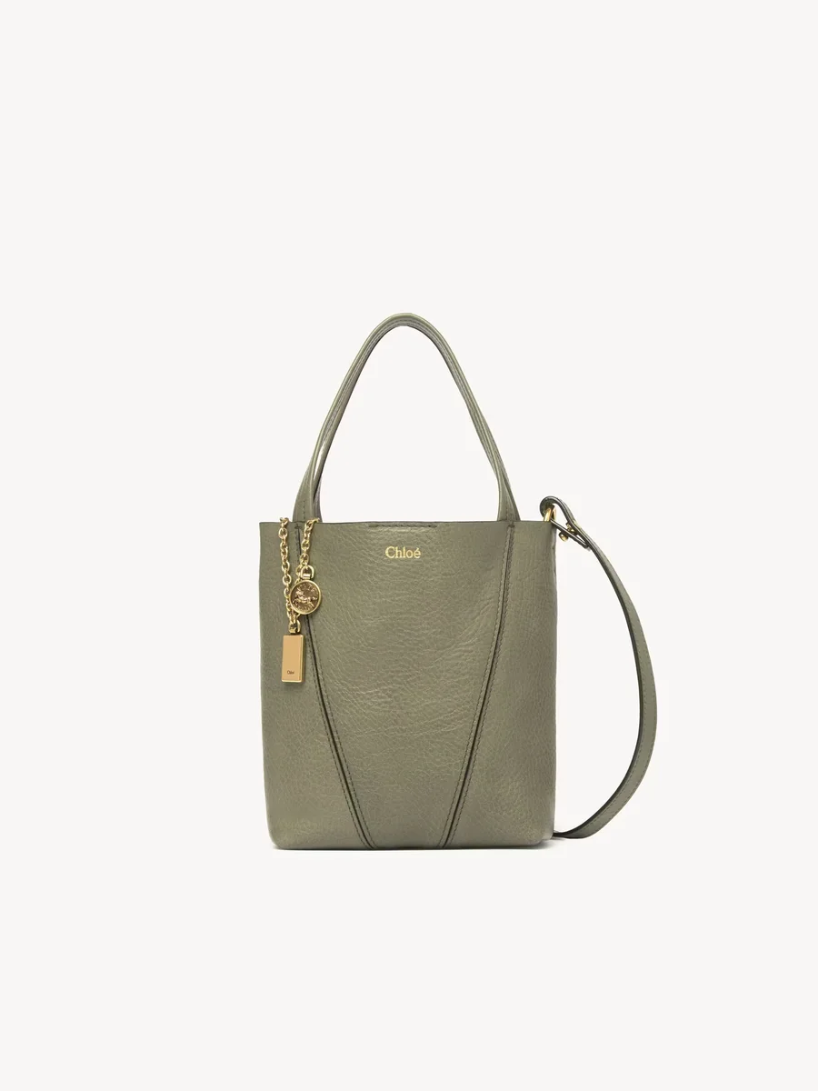 끌로에 그레인드 가죽 스몰 Chloé Spin 토트백 Aloe Green 제품 사진