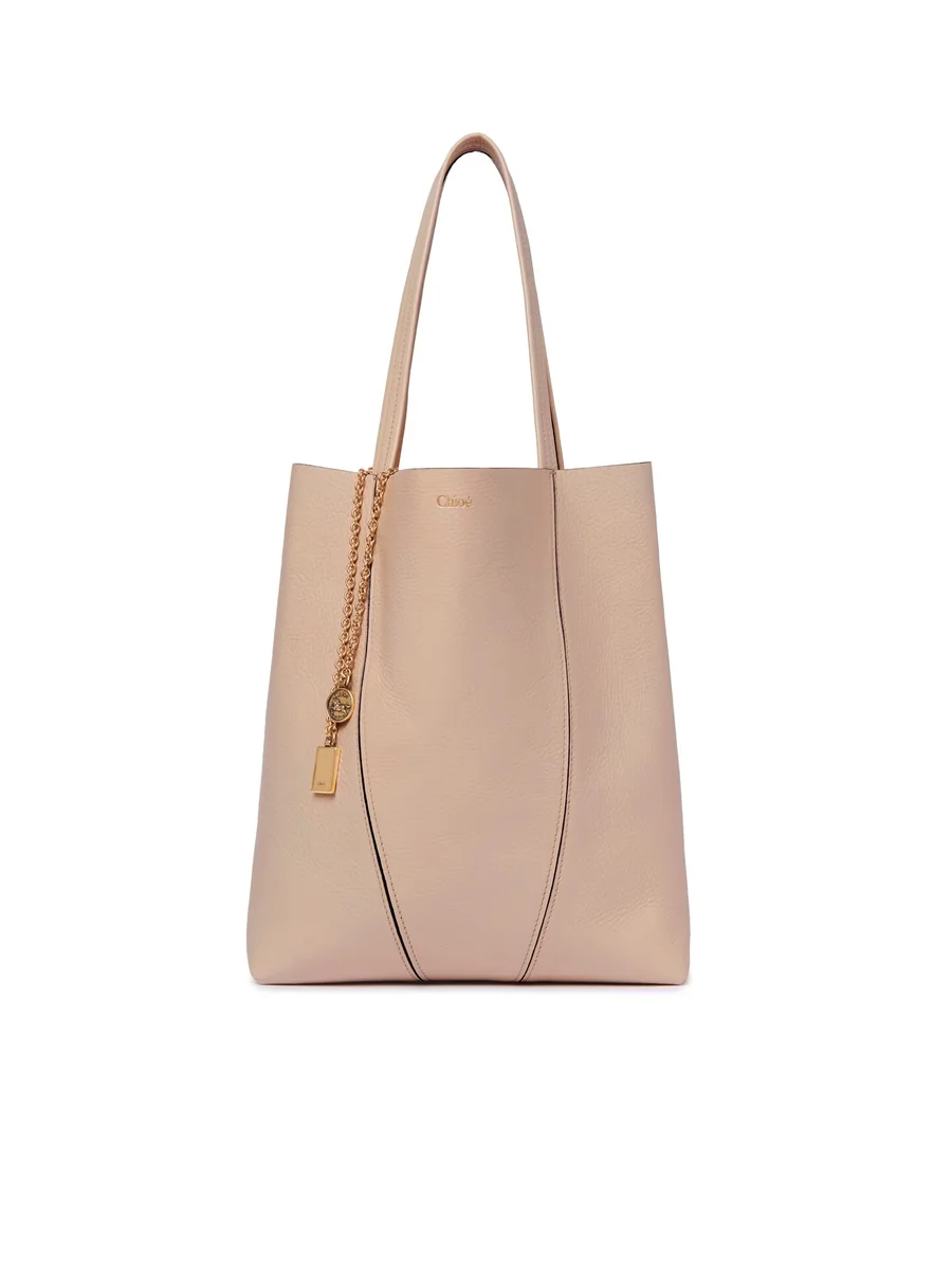 끌로에 그레인드 가죽 Chloé Spin 토트백 Boyish Brown 제품 사진 끌로에 그레인드 가죽 Chloé Spin 토트백 Boyish Brown 제품 사진