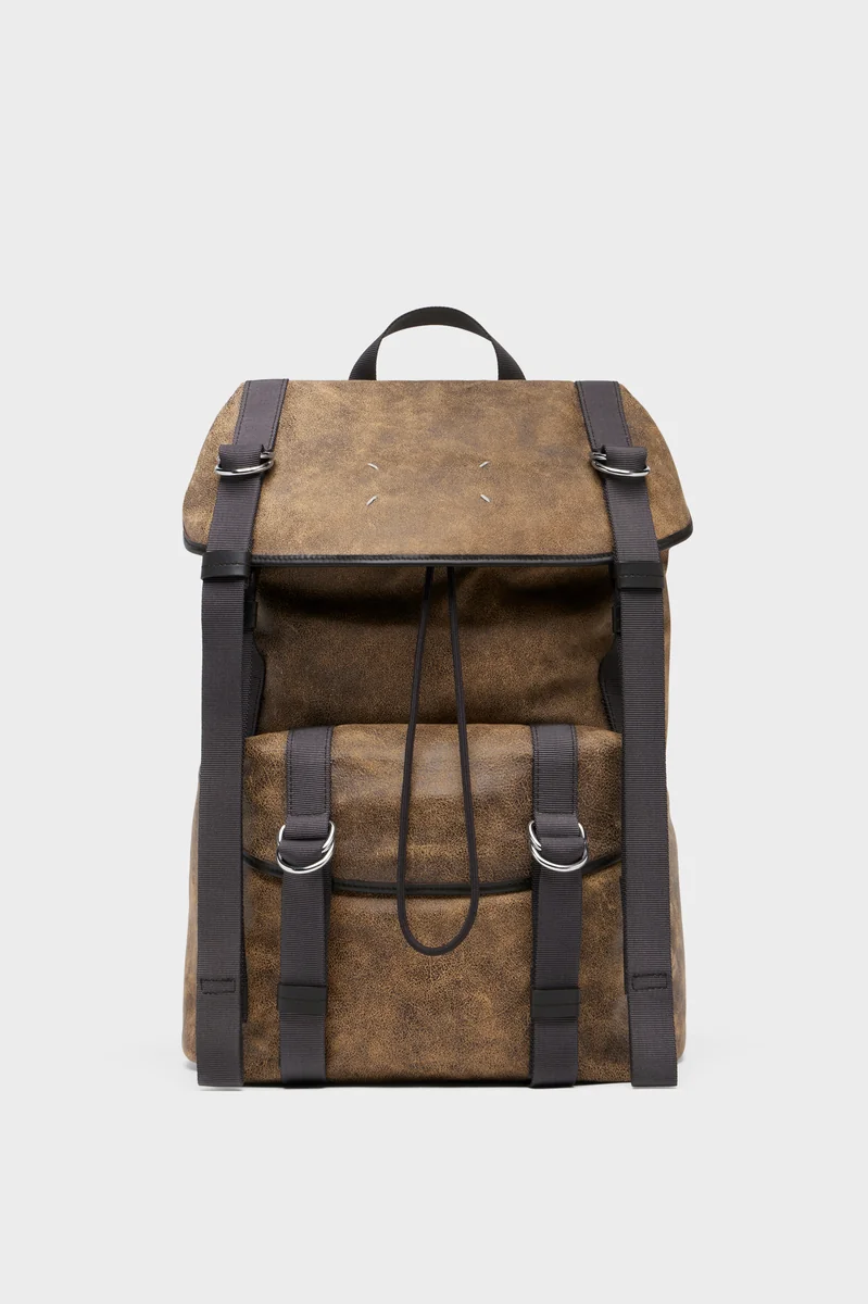 메종 마르지엘라 High Tech 미디엄 Backpack Brown 제품 사진 메종 마르지엘라 High Tech 미디엄 Backpack Brown 제품 사진