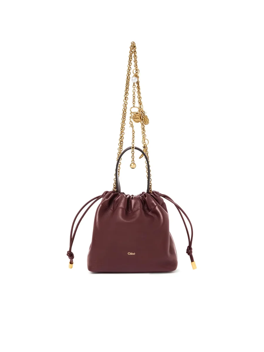 끌로에 소프트 가죽 미니 Chloé Icons 체인 숄더백 Burnt Red 제품 사진 끌로에 소프트 가죽 미니 Chloé Icons 체인 숄더백 Burnt Red 제품 사진