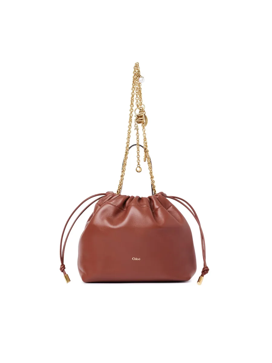 끌로에 소프트 가죽 스몰 Chloé Icons 체인 숄더백 Blushy Brown 제품 사진 끌로에 소프트 가죽 스몰 Chloé Icons 체인 숄더백 Blushy Brown 제품 사진
